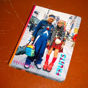 FRUiTS 海外版 phaidon il_300x300.6890029989_2wwa.jpg