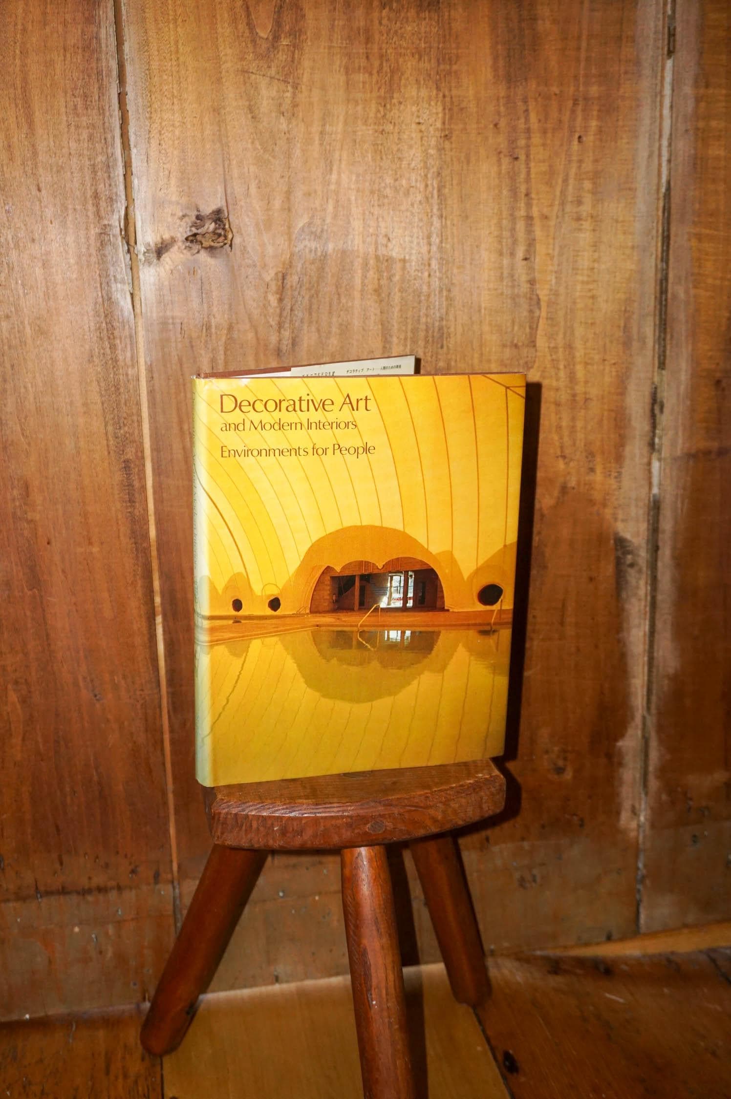 Decorative Art and Modern Interiors * Environments for People