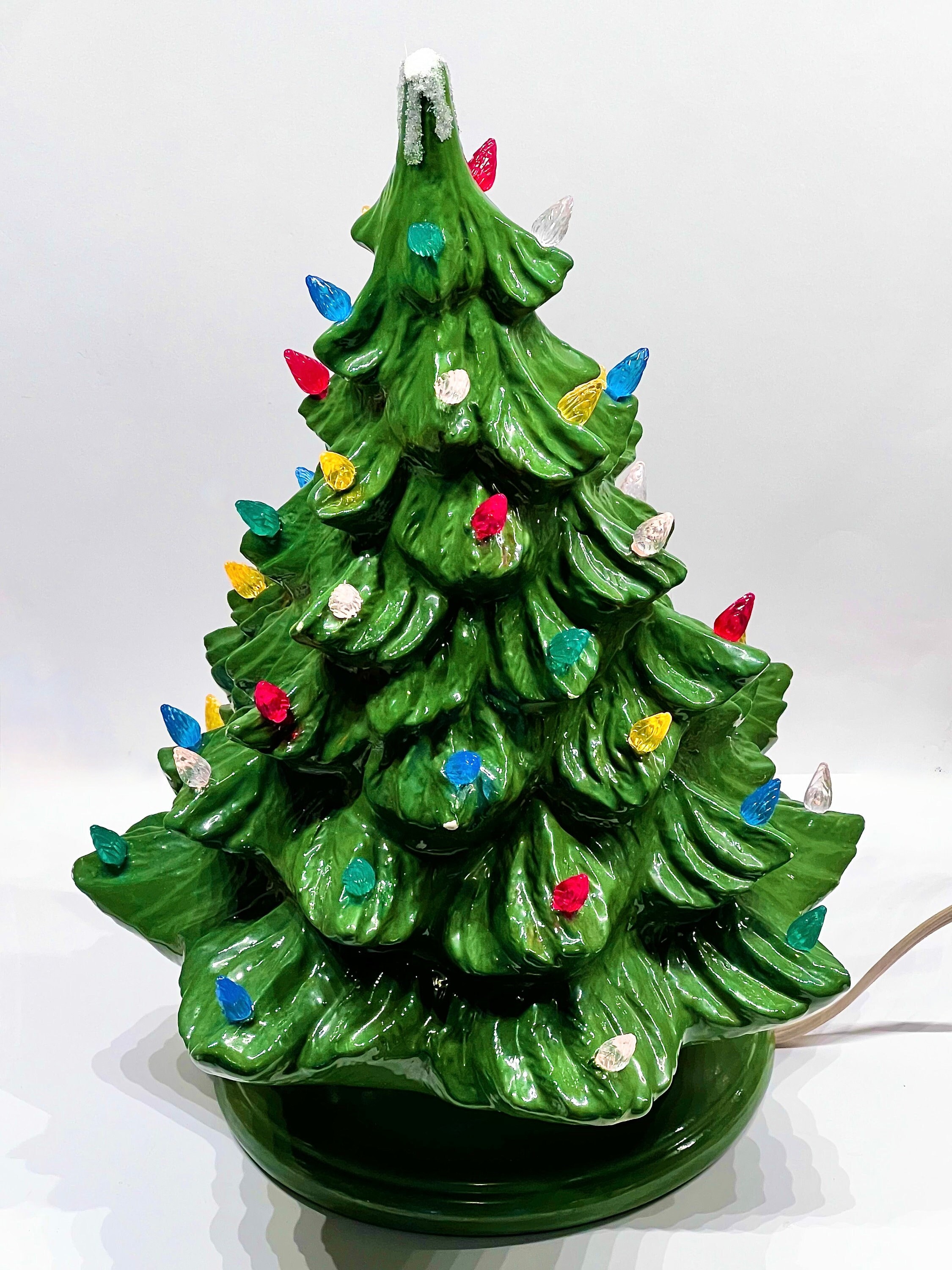 Mcnee's Christmas Tree Mold #510 Vintage Ceramic Nostalgic 11 Inch