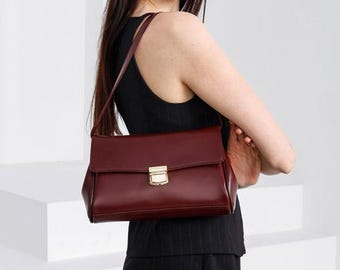 Leather Baguette Bag,  Minimalist Work Bag, Holiday Gift, Luxury Shoulder Bag, Christmas gift,
