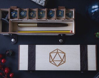 D20 Player case | Customizable | Storage Box | Leather Straps | Dungeons and Dragons | RPG | 14+ years