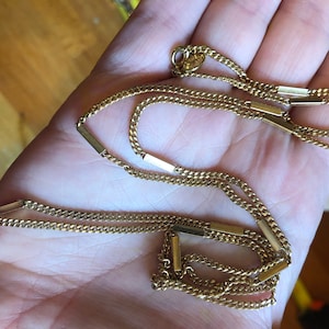 Collar de estación long tono tono de oro de Avon vintage, 32 pulgadas, collar de trajes de Avon vintage