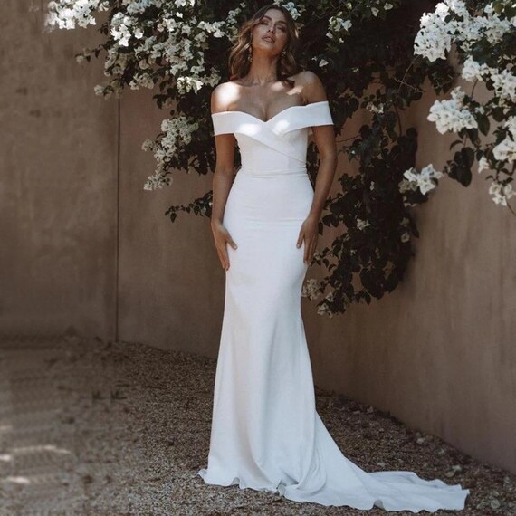 Cap sleeve crepe wedding cheap dress