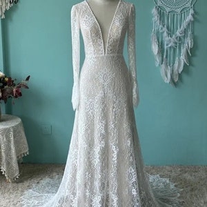 More Dresses RomantiqueBoho.com Long Sleeve Boho Wedding Dress Elegant V Neck Backless Beach Bohemia Bridal Gowns Champagne Lining