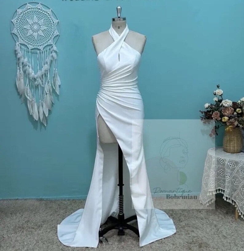 Best Deals RomantiqueBoho.com Sexy Halter Crepe Mermaid Wedding Dress High Fission Open Back Sleeveless Modern Women Bridal Gowns image 1