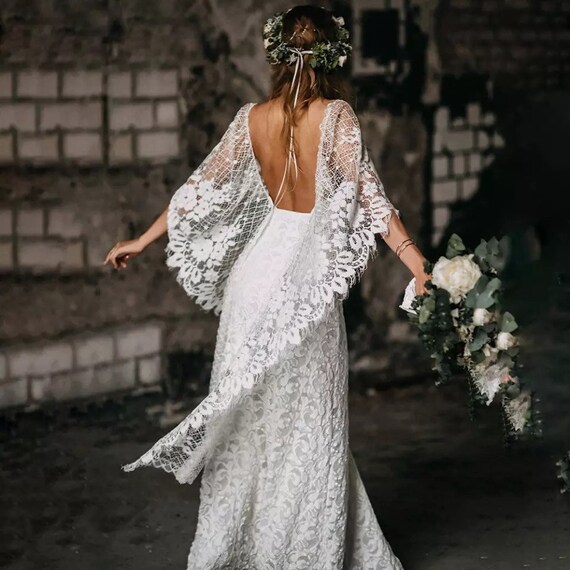 Boho Long Batwing Sleeves Wedding Dress 