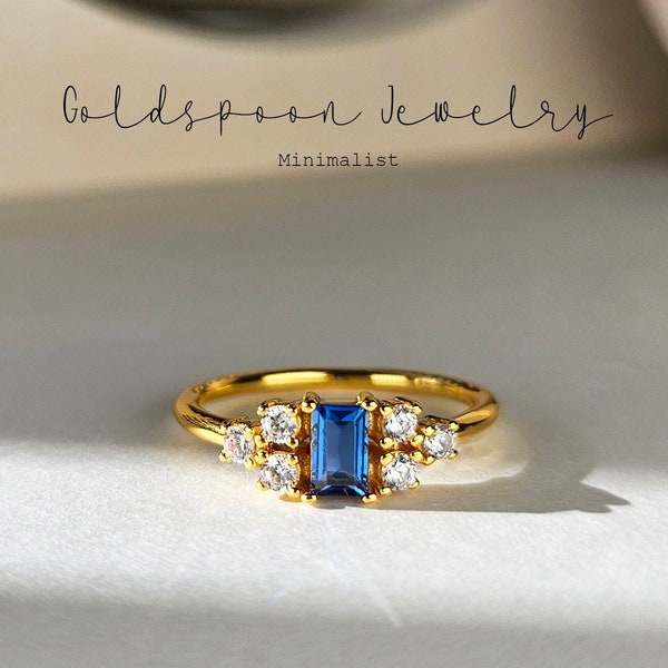 Baguette ring - Blue topaz ring - Everyday ring - Engagement ring - Dainty ring - Cocktail ring - Thin ring - Blue stone ring - ESTELA RING
