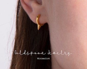 Tiny spike huggie earrings - Everyday jewelry - Dainty hoops - RACHEL EARRING