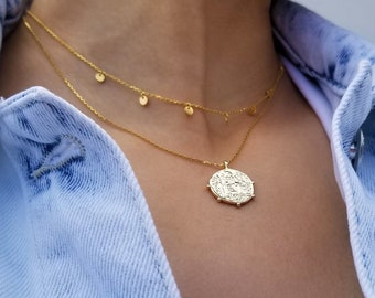 Coin Necklace, Medallion Necklace, Gold Pendant Necklace, Medal Necklace, Dainty Necklace, Minimalist Necklace, Gold Chain, SADIE NECKLACE