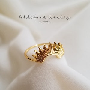 Sonnenring – Ring der aufgehenden Sonne – zierlicher Goldring – Spike-Ring – Statement-Ring – trendiger Ring – himmlischer Ring – minimalistischer Ring – ISOBEL-RING