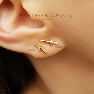 Etsy dagger earrings online