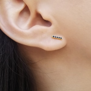 Baroorbellen, Onyx-oorknopjes, Bar-oorbellen, Onyx Bar-oorbellen, kleine oorbellen, minimalistische oorbellen, kleine stekers, BRINN EARRINGS