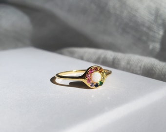 Opal Ring, Rainbow Ring, Gold Stacking Ring, Dainty Ring, Gold Ring, Sun Ring, Rainbow Jewelry, Minimalist Ring, Tiny Ring, SANDRA RING