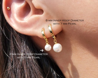 Pearl Earrings, Pearl Dangle Huggies, Pearl Huggie Earrings, Dangle Earrings Gold, Dainty Pearl Earrings, Minimalist Earrings, NIA EARRINGS