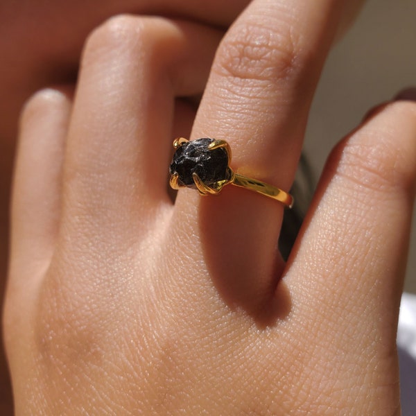 Raw Stone Ring, Black Obsidian Ring, Onyx Ring, Statement Ring, Gold Ring, Dainty Ring, TATE RING