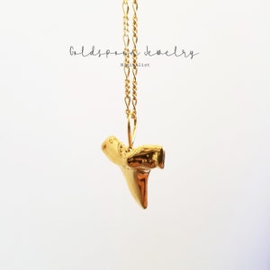 Shark Tooth Necklace - Minimalist Necklace - Statement Necklace - Dainty Pendant Necklace -Everyday Necklace -Gold Necklace -ILIANA NECKLACE