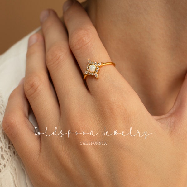 Opal Ring - Opal Schmuck - Floral Ring - Zierliche Ring - Statement Ring - Trendy Ring - Gold Ring - Zarter Ring - KENNA RING