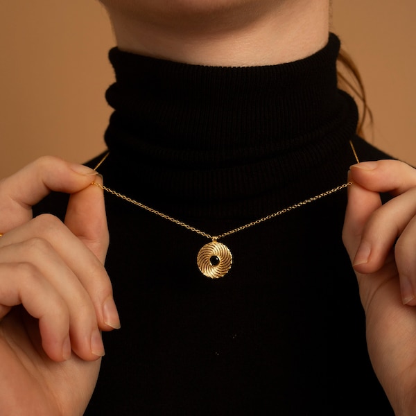 Gold Onyx Necklace - Sun Necklace - Pendant Necklace - Minimalist Necklace - Statement Necklace - Stackable Necklace - NADIA NECKLACE