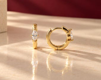 Dainty marquise cut huggies - Everyday minimalist earrings - Wedding jewelry - Hypoallergenic - Light weight - Marquise cut - ELOWEN
