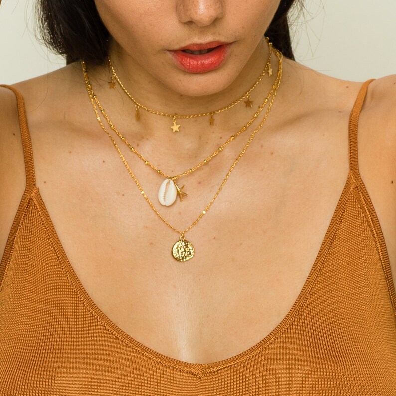 Dainty Necklace Minimal Choker Celebrity Necklace LUCILLE CHOKER Gold Chain Choker Tiny Star Necklace Minimalist Jewelry Star Choker