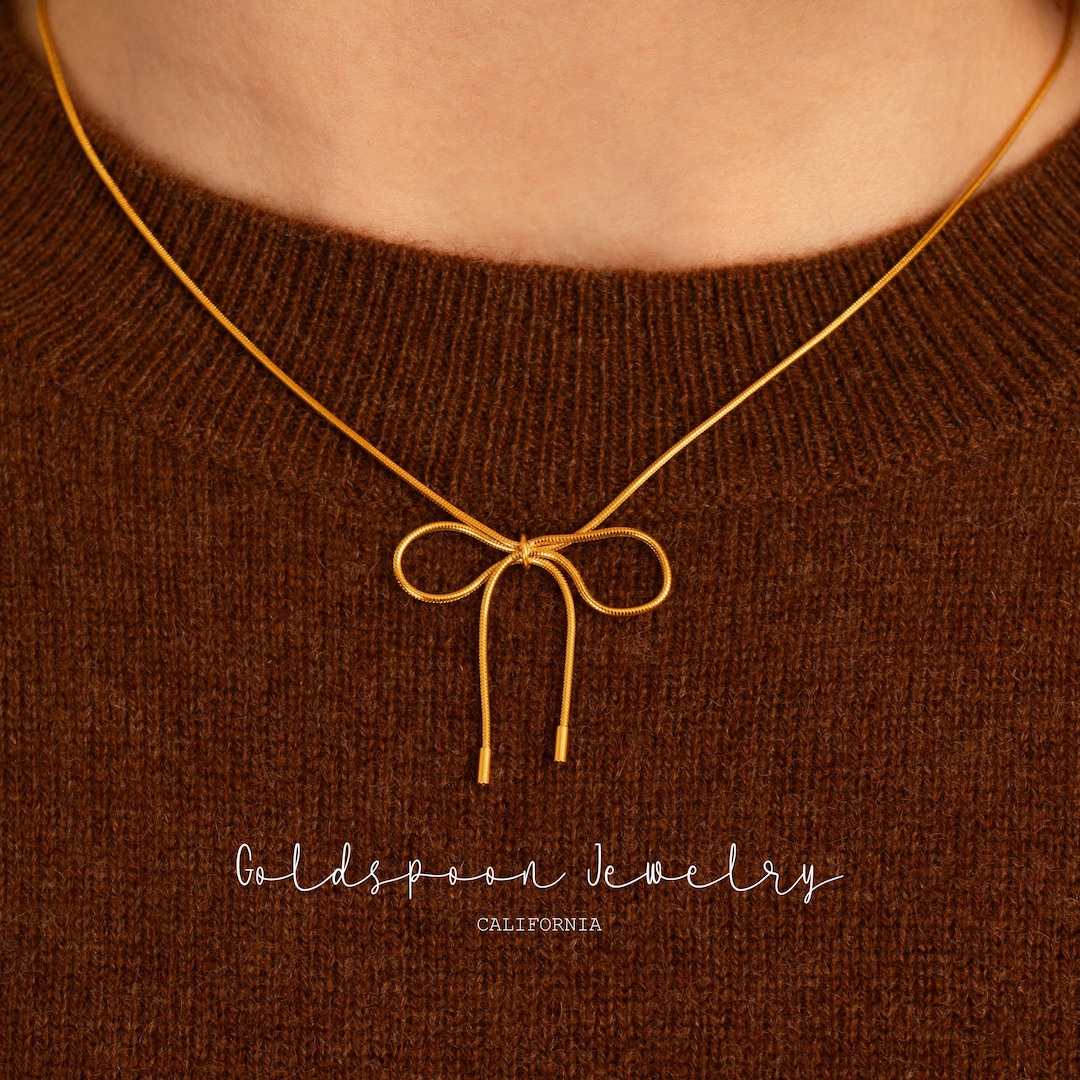 Rope Bow Necklace main image 1