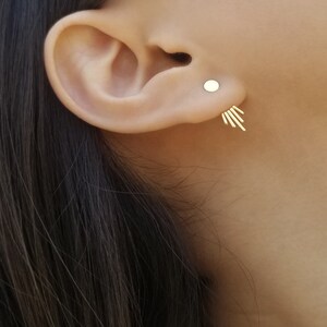 Vorder- und Rückseite Ohrringe, Spike Ohrringe, Spike Ohr Jacken, Gold Ohr Jacken, Minimalistische Ohrringe, trendige Ohrringe, JAELYN EAR JACKETS Bild 5