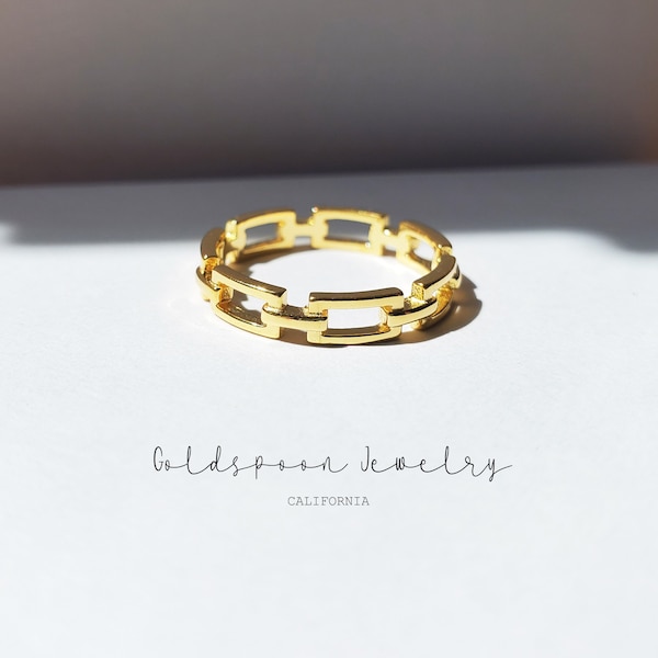 Chain Ring - Chain Link Ring - Statement Ring - Dainty Ring - Minimalist Ring - Stacking Ring - Delicate Ring - Gold Ring - SUTTON RING