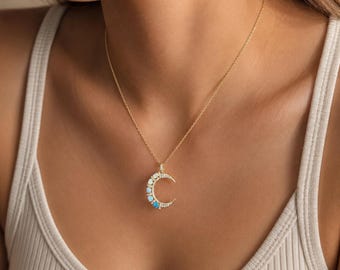 Opal ombre crescent moon necklace - Statement jewelry - Gift for her - MOLLY NECKLACE