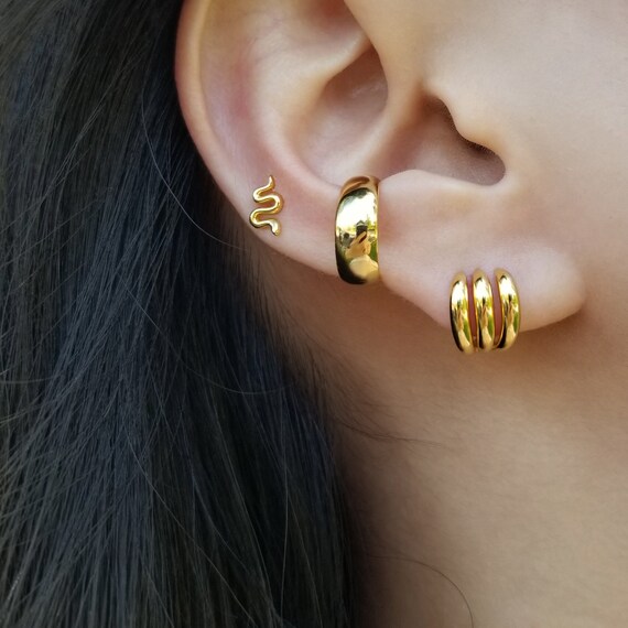 Gold hoop earring jackets deals