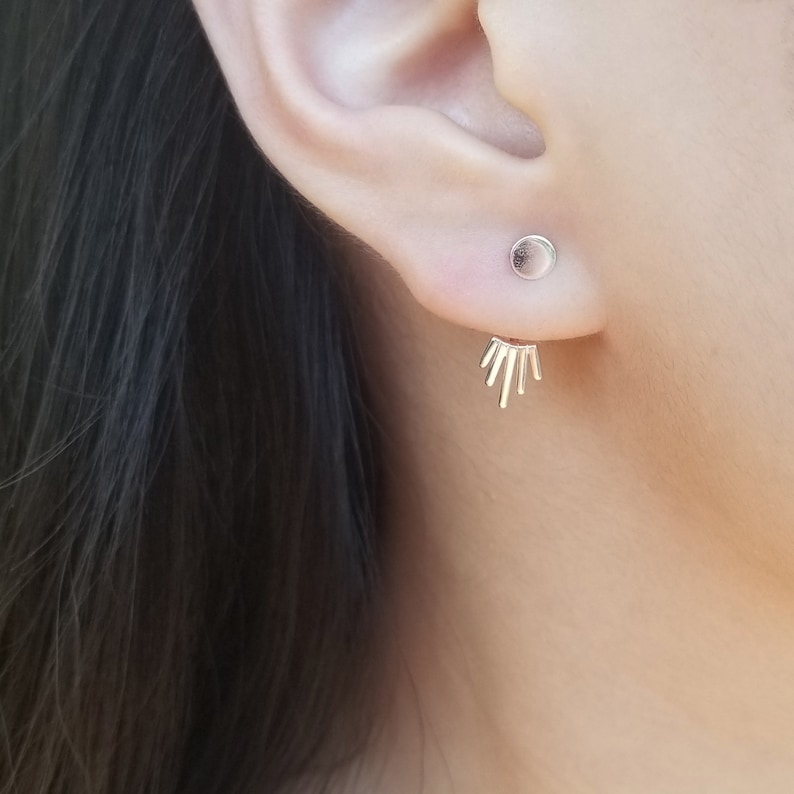 Vorder- und Rückseite Ohrringe, Spike Ohrringe, Spike Ohr Jacken, Gold Ohr Jacken, Minimalistische Ohrringe, trendige Ohrringe, JAELYN EAR JACKETS Bild 3