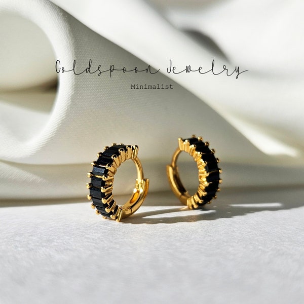 Black crystal baguette hoops - Minimalist earrings - Onyx huggies - Gift for her - Everyday jewelry - COLETTE EARRINGS