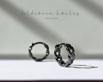 Chain earrings - Chain huggie earrings - Black huggie earrings - Silver huggie hoops - Statement earrings - Dainty earrings - Chain hoops