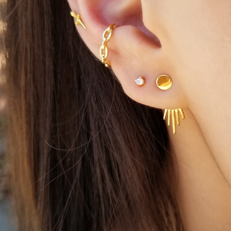 Vorder- und Rückseite Ohrringe, Spike Ohrringe, Spike Ohr Jacken, Gold Ohr Jacken, Minimalistische Ohrringe, trendige Ohrringe, JAELYN EAR JACKETS Bild 4