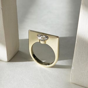 Solid Crystal Rings Solitaire Crystal Statement Ring - Round Cut Crystal Bar Ring ...