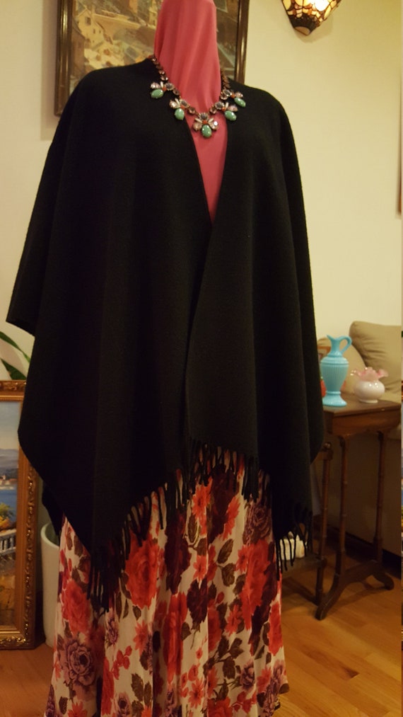 Cashmere Poncho Black