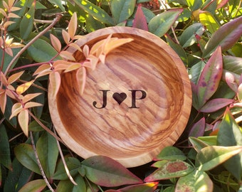Wood Dish for Rings and Jewelry, Personalized with Monogram. 1:5
