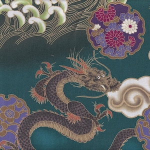 22.90 Eur/meter traditional Japanese fabrics cotton 50 cm x 110 cm dragon large green C2074c