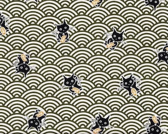 29.90 Eur/Meter oilcloth laminated Japanese cotton fabric 50 cm x 110 cm oilcloth Seigaiha cat green UC4231c