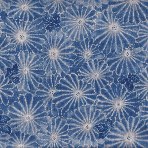 22.90 Eur/meter Japan fabric traditional cotton Kokka 50 cm x 110 cm Kiku Shibori light blue E1106b