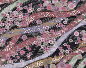 22.90 Eur/Meter Japanese fabric traditional cotton 50 cm x 110 cm flowers on waves black Chirimen B116c