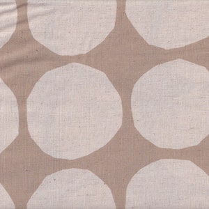 22.90 Eur/Meter Japan Fabric Modern Dots Cotton Linen Sold by the Meter Kokka 50 cm x 110 cm Natural Dot light brown G4044e