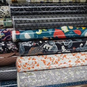 4 Oilcloth remnants, craft fabrics, oilcloth from Japan, cotton fabrics, linen blends, children&#39;s fabrics, laminated cotton fabrics