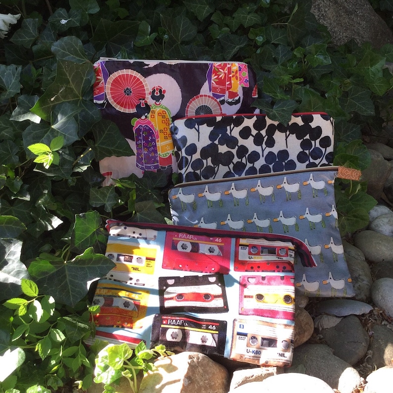28.00 Eurmeter wax cloth laminated Japanese cotton fabric 50 cm x 110 cm trees pink UT806a