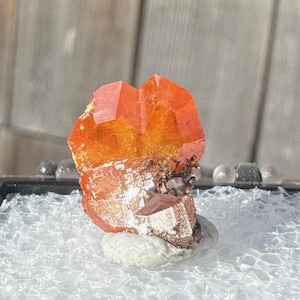 Red Cloud Mine Wulfenite Crystals from Arizona USA