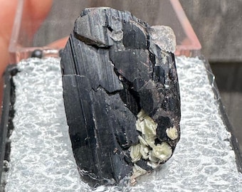 Wolframite Crystal from Hengyang, China