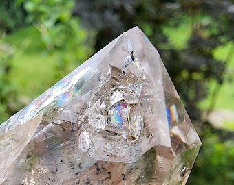 ニューヨーク産の良質な大型DTハーキマーダイヤモンドクォーツ