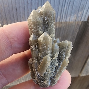 Hedenbergite in Quartz Cluster from Inner Mongolia