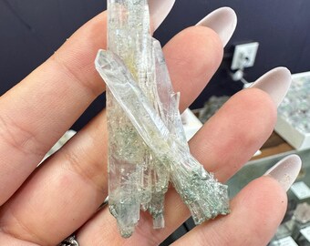 Chlorite in Quartz Crystal Cluster from Santander, Colombia