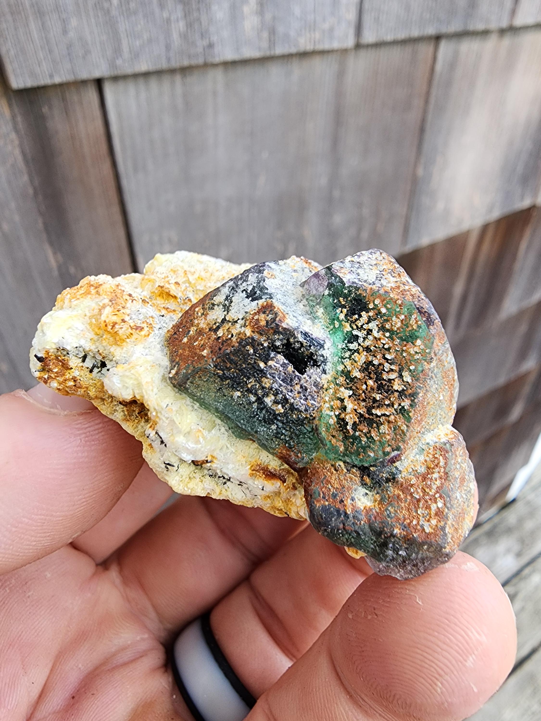 ナミビア、エロンゴ産のグリーンフローライト - Etsy 日本