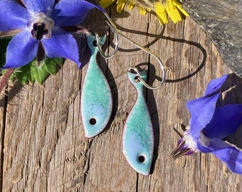 Little sky blue fish earrings / glass art / ocean / whimsical fish art - Alaska studio